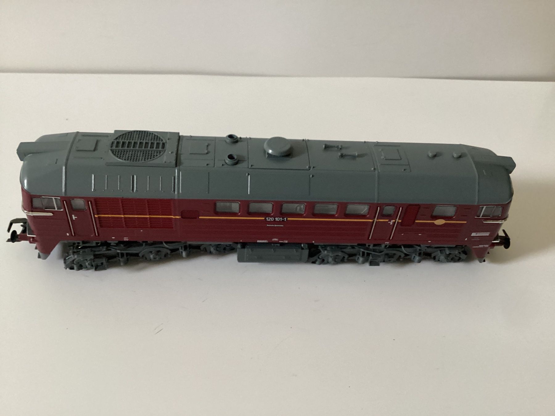 Roco Modellini di ferrovie: Roco 71790 DR 120 101-1 H0 1:87 – Usato da Effretikon venduto da simtek_de 2