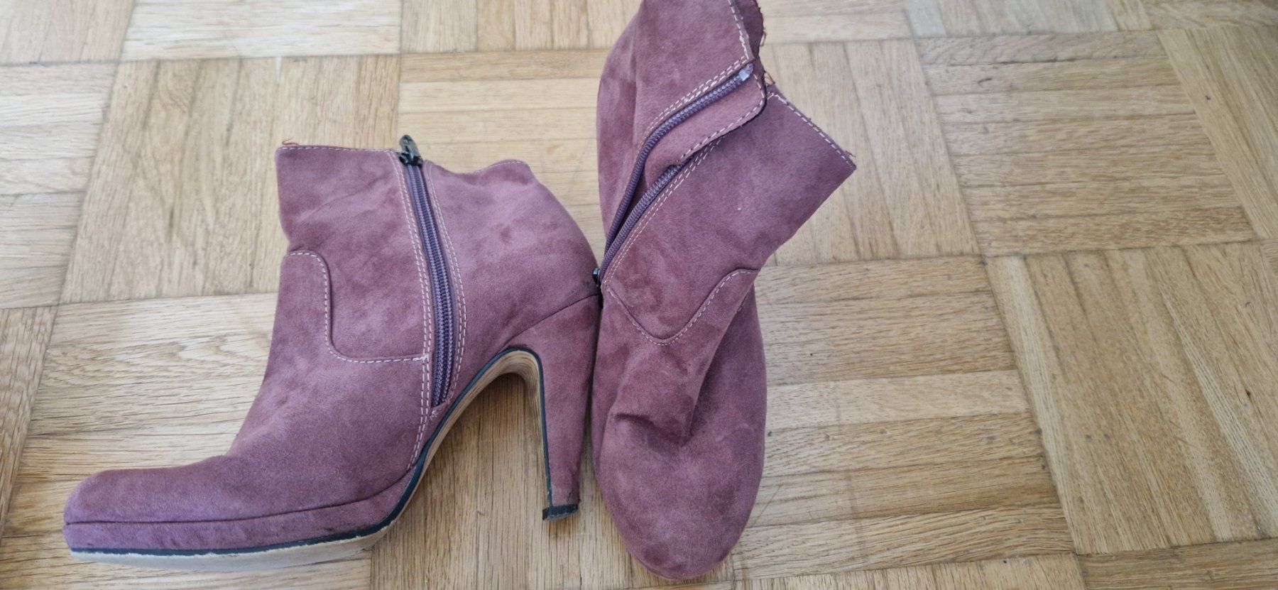 Scarpe da donna: gut erhaltene Stiefeletten, Gr. 38 – Usato da Kriens venduto da Evelyne.borth
