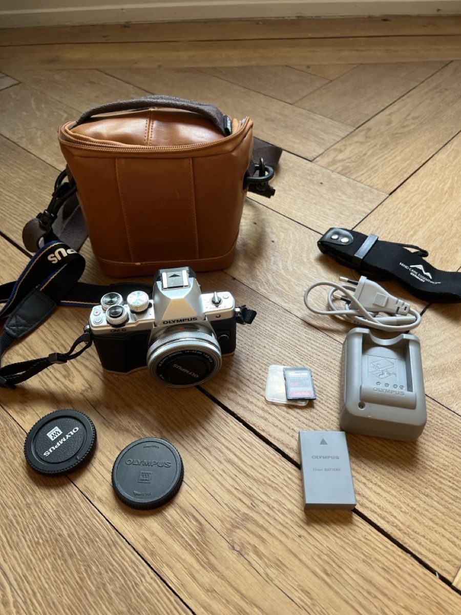Olympus Fotocamera: Olympus OM-D E-M10 Kamera mit 14-42mm Objektiv – Nuovo (secondo la descrizione) da Winterthur venduto da lalalalala 3