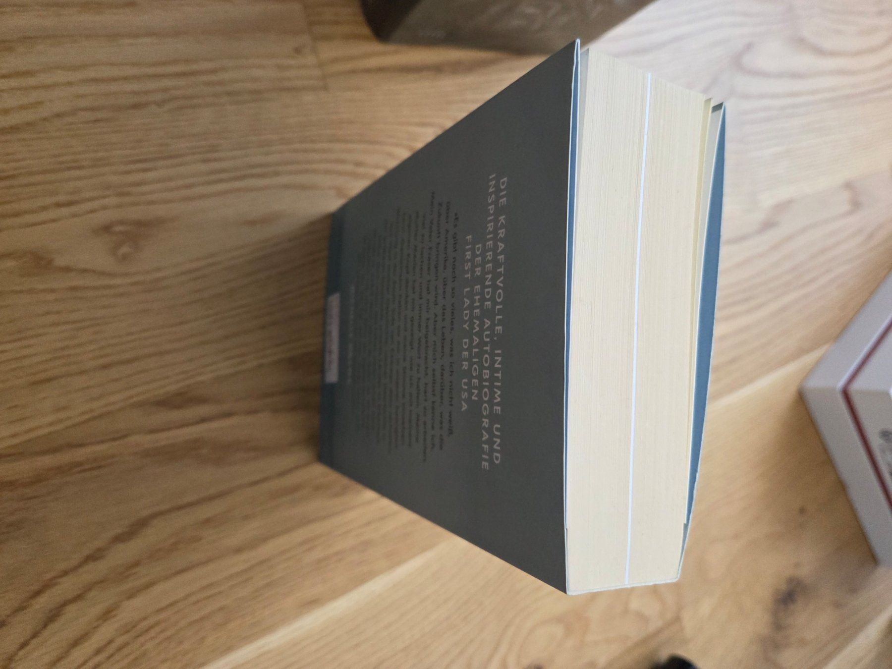 Bücher: Becoming von Michelle Obama – Neu (gemäss Beschreibung) aus Liebefeld von VelvetVault 2