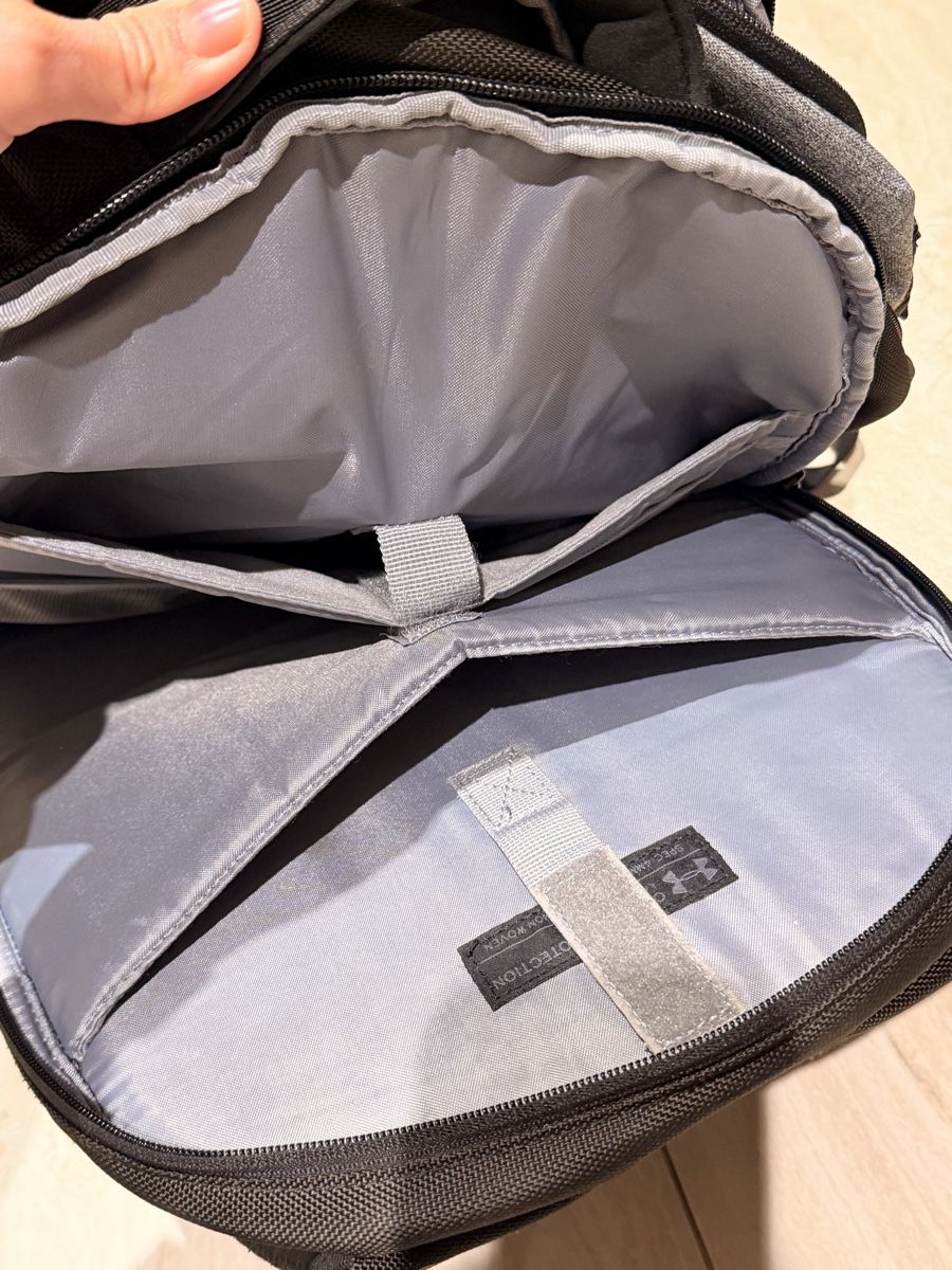 Under Armour Rucksäcke: Under Armour Storm Recruit Backpack - Grey and Black – Gebraucht aus Paradiso von Ixaya.studio 6