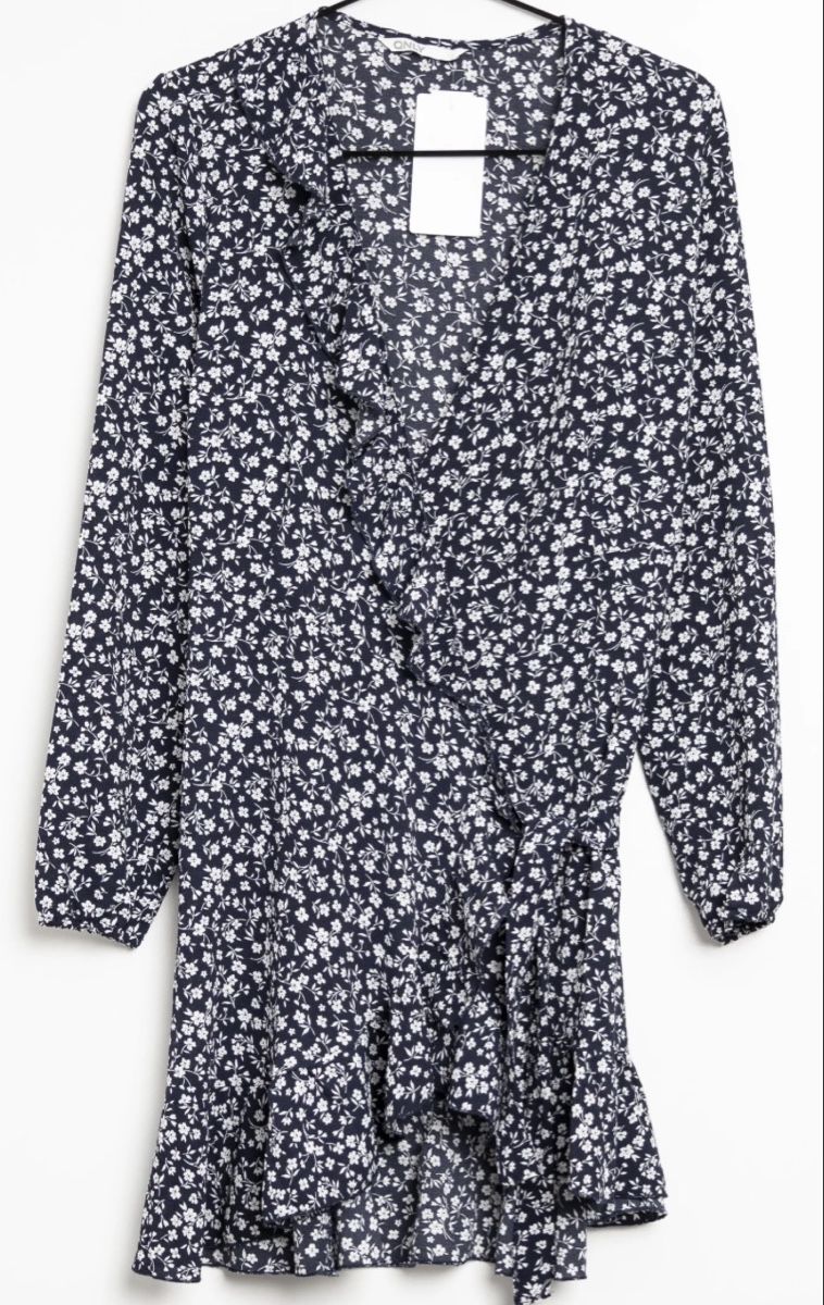 Only Vestiti: ONLY Freizeitkleid – Dunkelblau mit Blumenmuster – Usato da Basel venduto da Christopher123