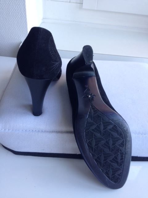 Scarpe da donna: Wildleder Pumps Gr. 39,5 – Nuovo (secondo la descrizione) da Horn venduto da Resvi 2