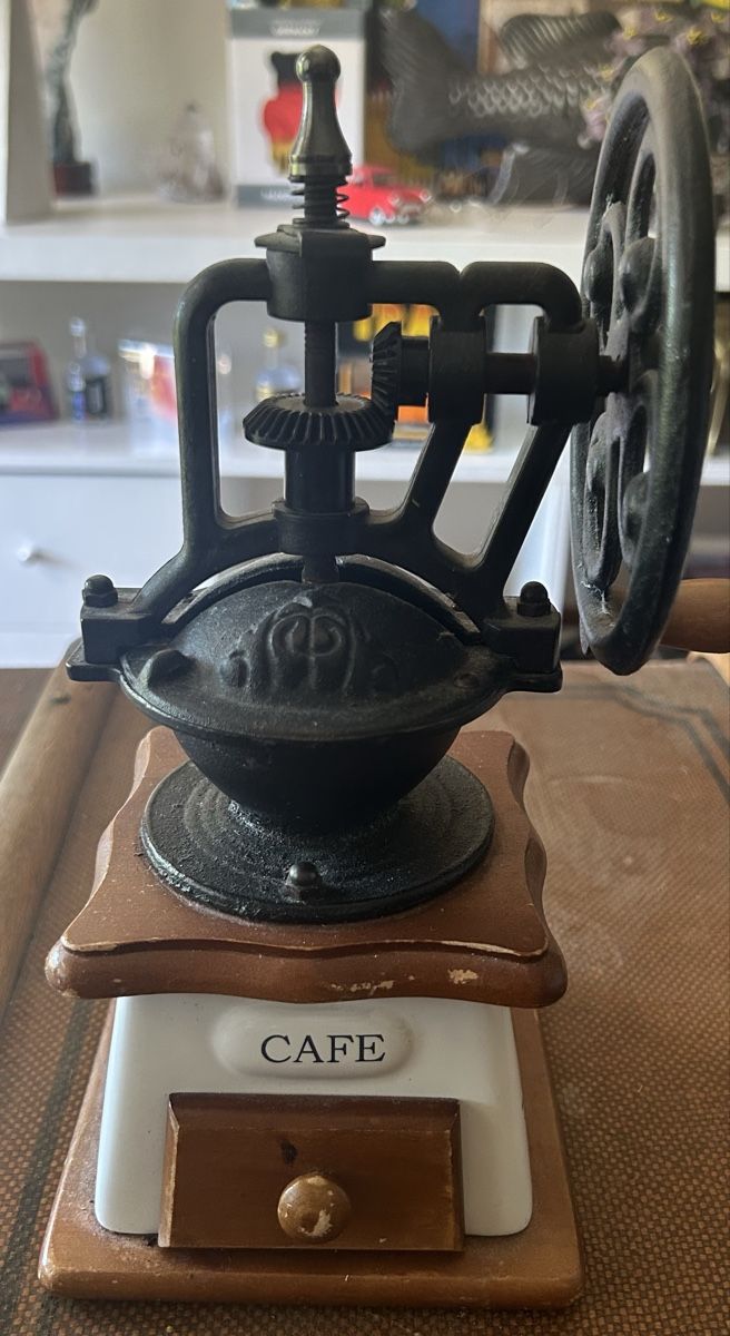 Macchine per caffè & Macchine per espresso: Deko Kaffeemühle  – Usato da Bülach venduto da larson27 2