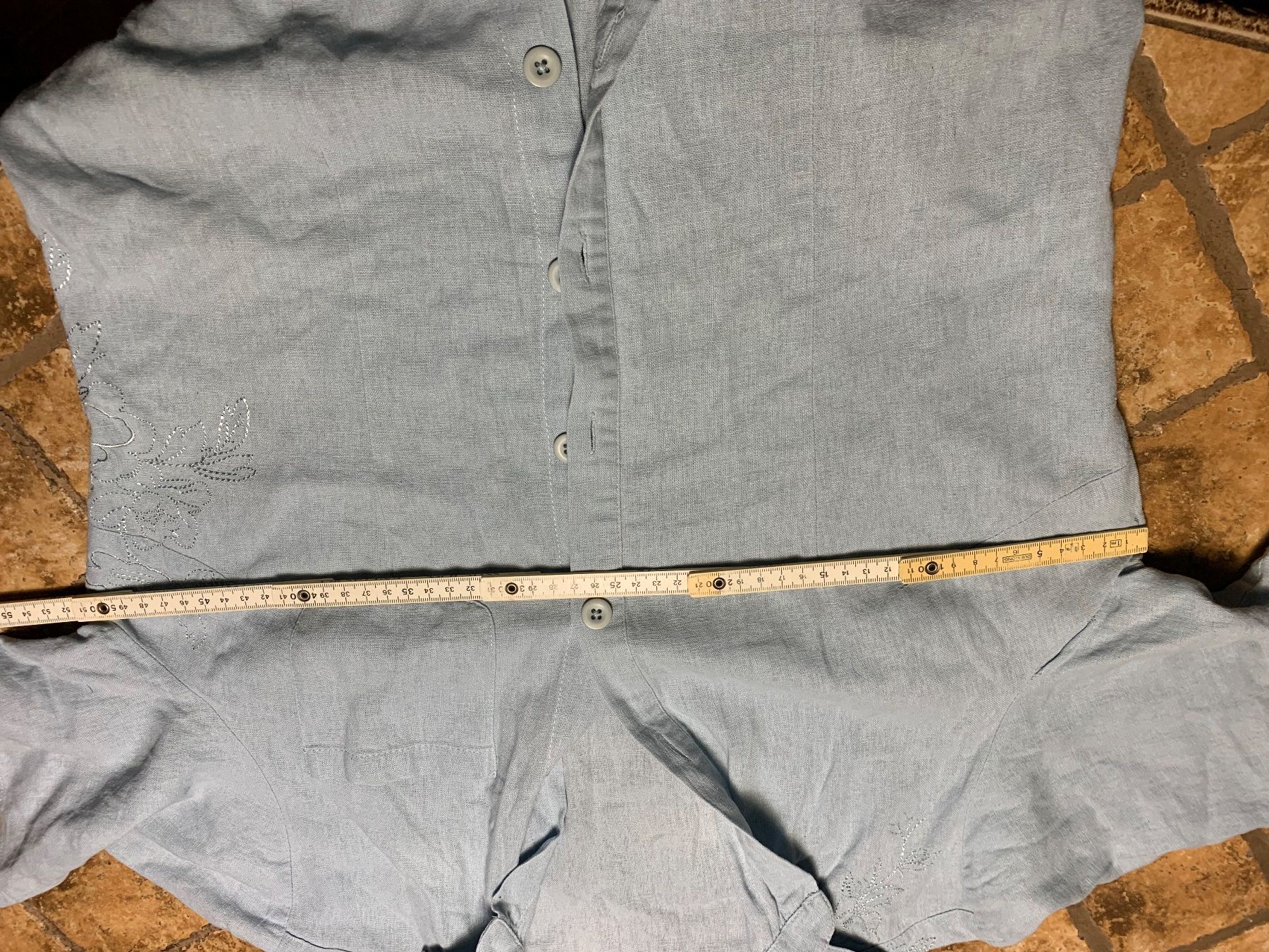 Camicette: Chic Camicia in lino azzurro con ricami floreali – Nuovo (secondo la descrizione) da Locarno venduto da Fixed8 6