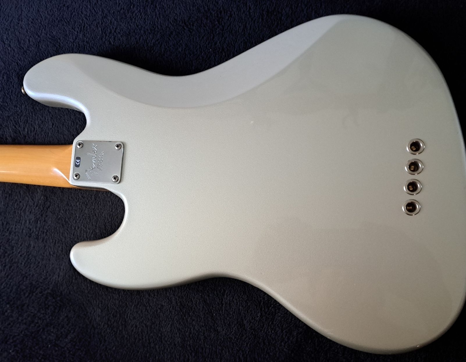 Fender Instruments de musique: Fender Jazz Bass  – D'occasion à Yverdon-les-Bains par ras_5ykt 3