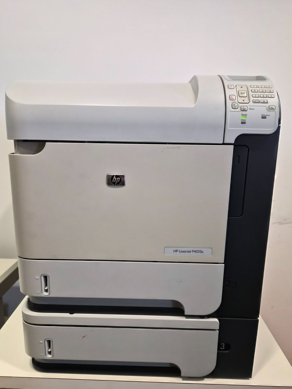 Stampanti: HP LaserJet P4015x – Usato da Goldiwil (Thun) venduto da Looore