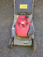 Defekte Benzin Rasenmäher Honda HRB 423 
