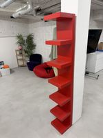 Stylisches Wandregal / Hängeregal in Rot (6 Fächer / Moderne