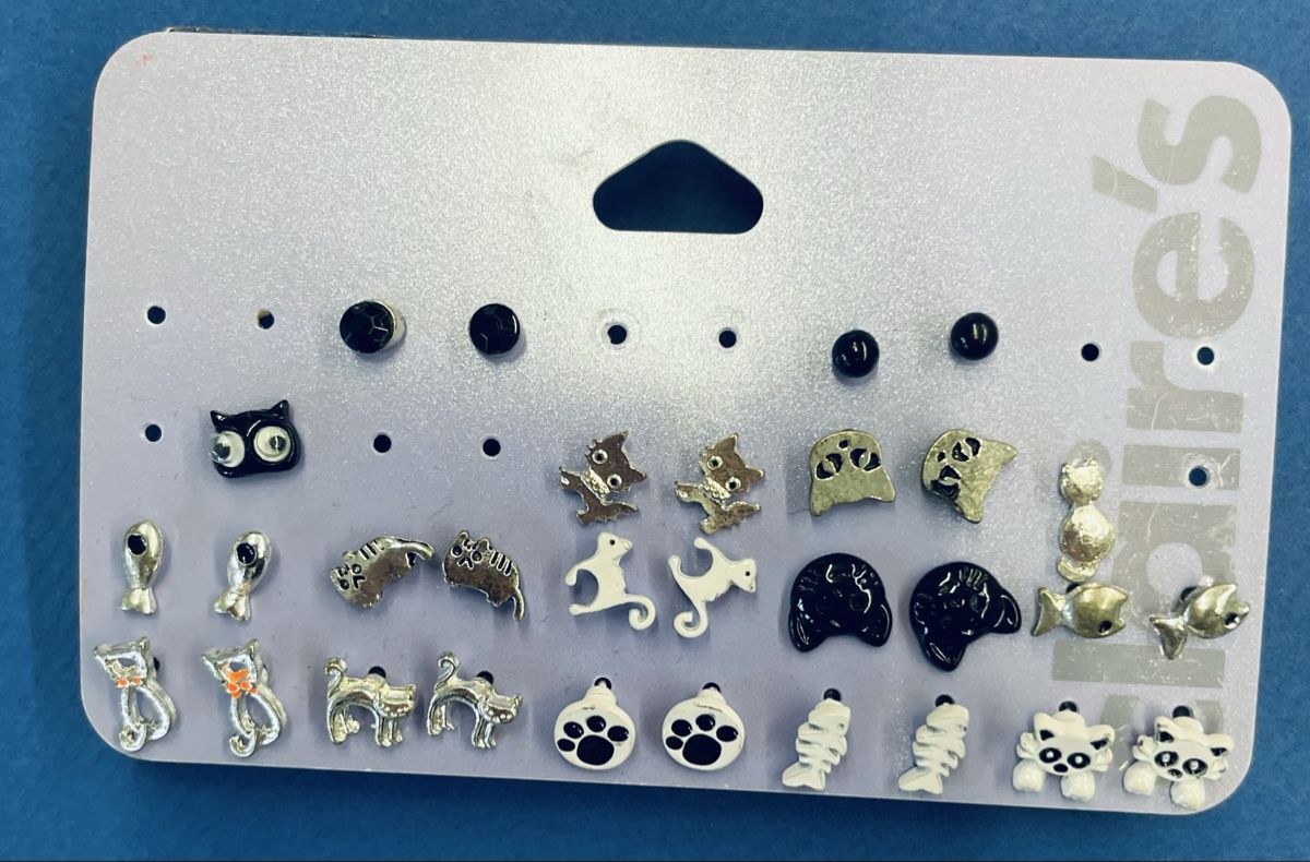 Orecchini pendenti & Orecchini a lobo: Claire's Ohrstecker Set, Accessoires – Nuovo e nell'imballaggio originale da Au ZH venduto da Jaggy4