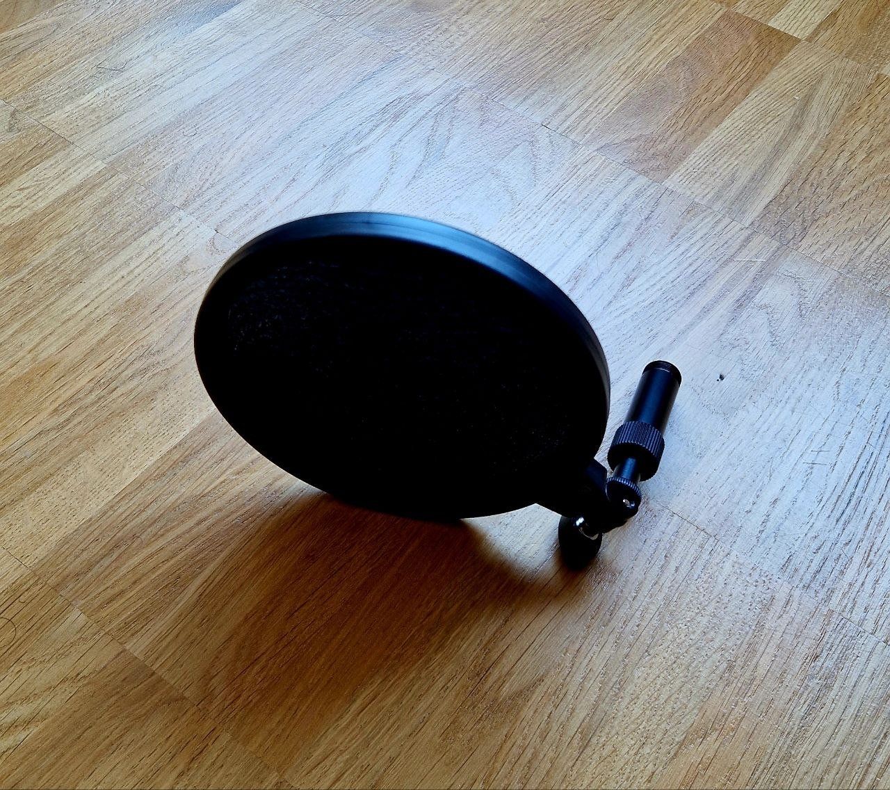 Røde Mikrofone: RØDE Mikrofonspinne SM6 mit Popfilter – Neu (gemäss Beschreibung) aus Bern von Lu.Ma 9