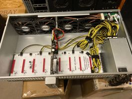 Octominer Pearl Miner Mining oder AI Station / 128 GB GDDR7