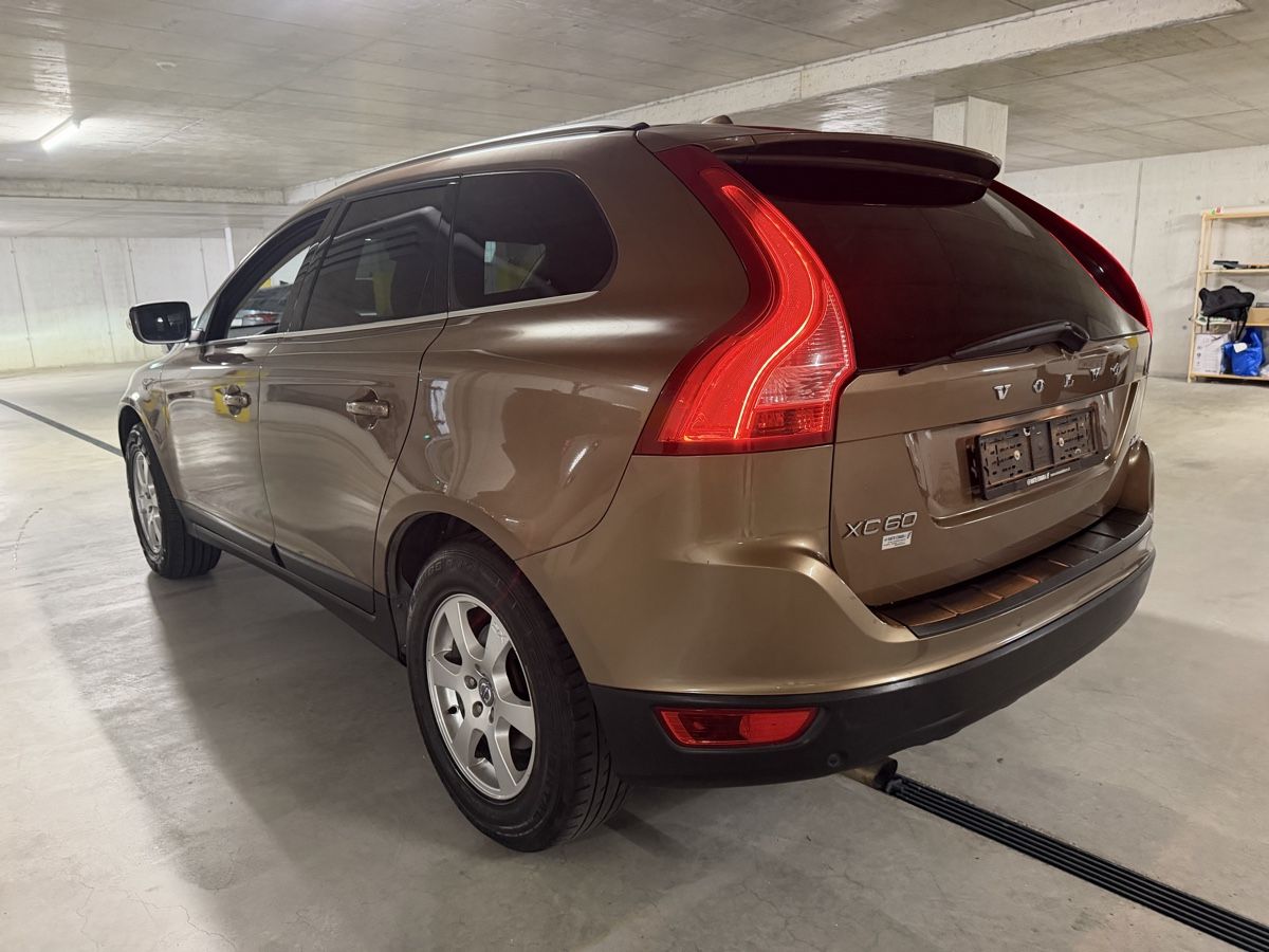 Volvo Autos: Volvo XC60 2.4D – D'occasion à Derendingen par GolfRolf 2
