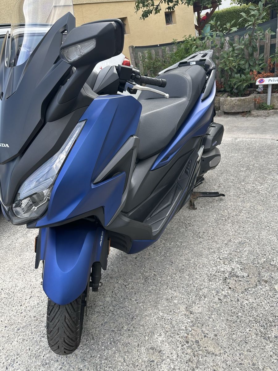 Honda Scooter: Scooter Honda Forza 125 – Usato da Penthalaz venduto da Yann3688 2