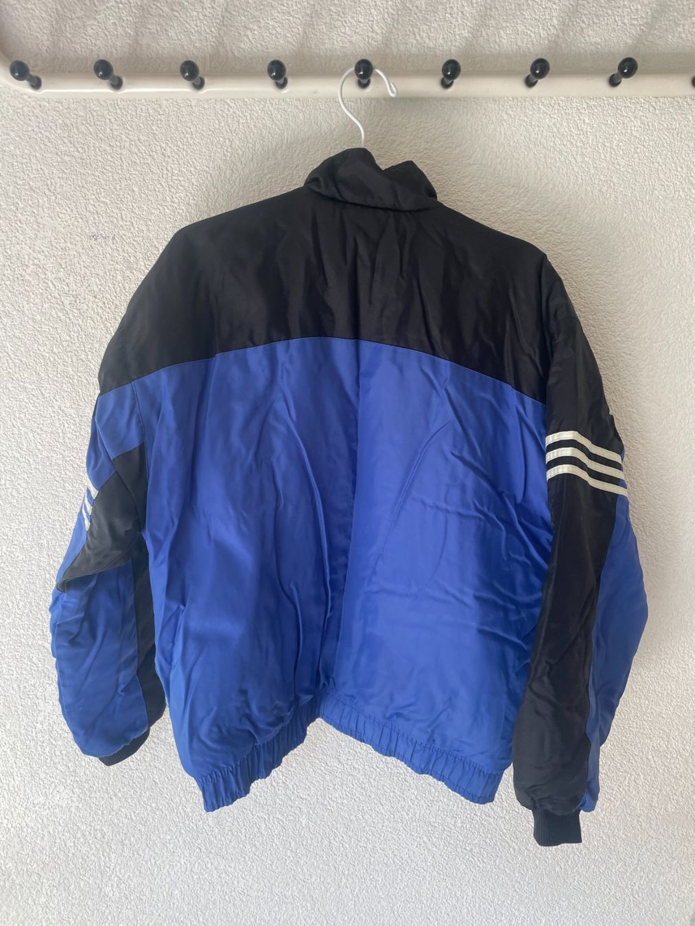 Adidas Giacche: Adidas Vintage Bomber Jacket Black Blue L – Usato da Lausanne venduto da amaury.h 3