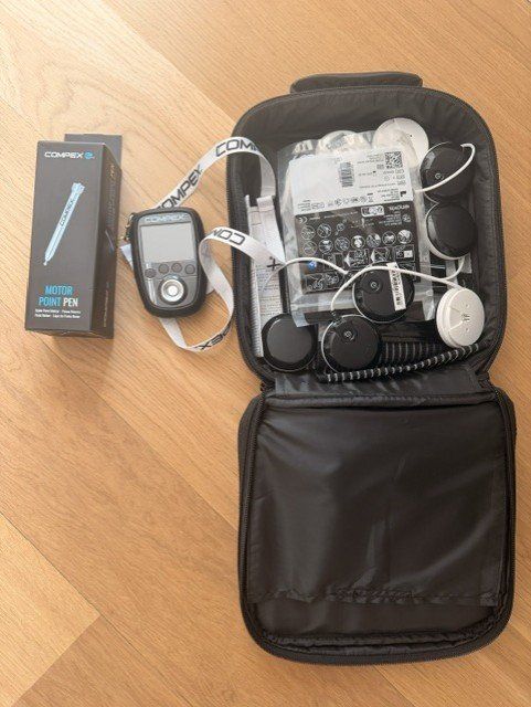 Appareils de massage: Compex SP 8.0 Elektromuskelstimulator – D'occasion à Horgen par may_s6tc 2
