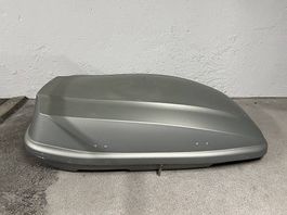 % Dachbox grau, abschliessbar, viel Stauraum %