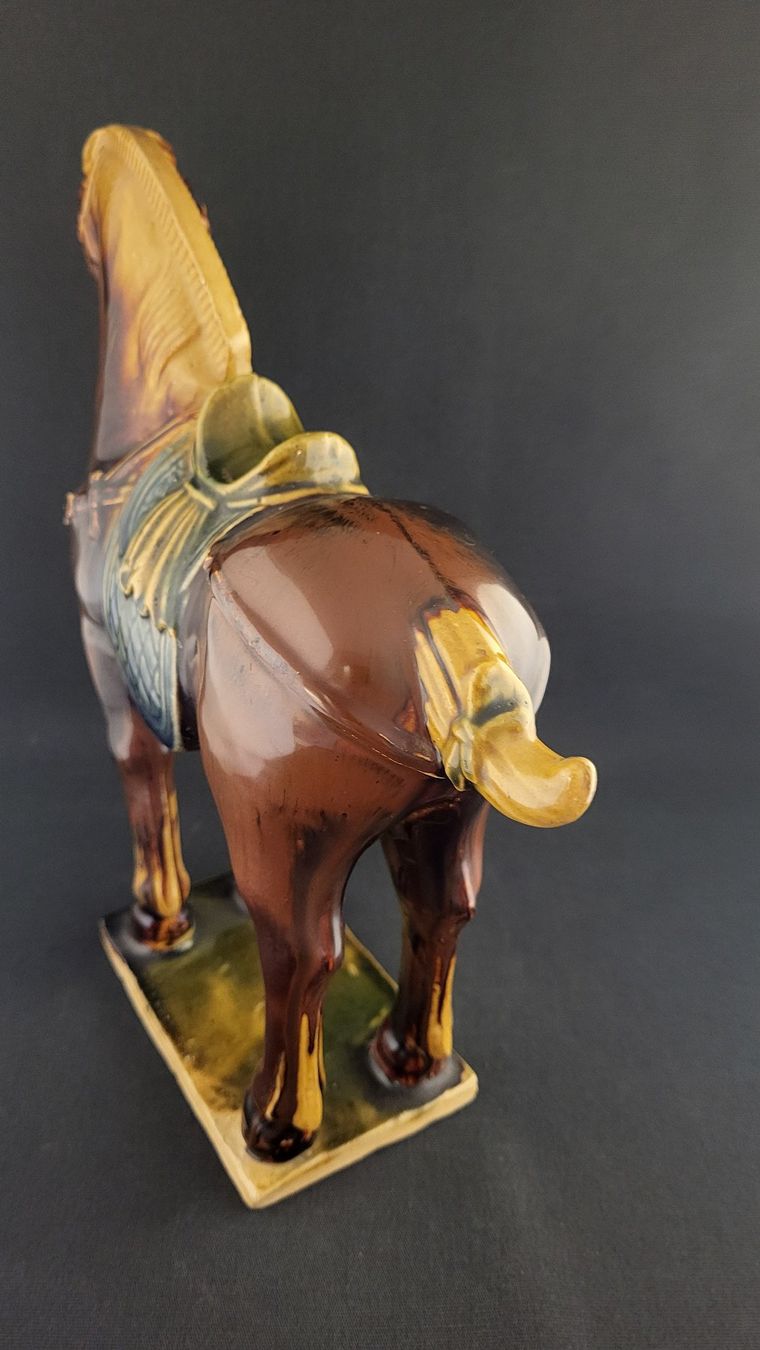 Statuette: Keramik Tang-Pferdefigur China – Usato da Basel venduto da spinne02 4