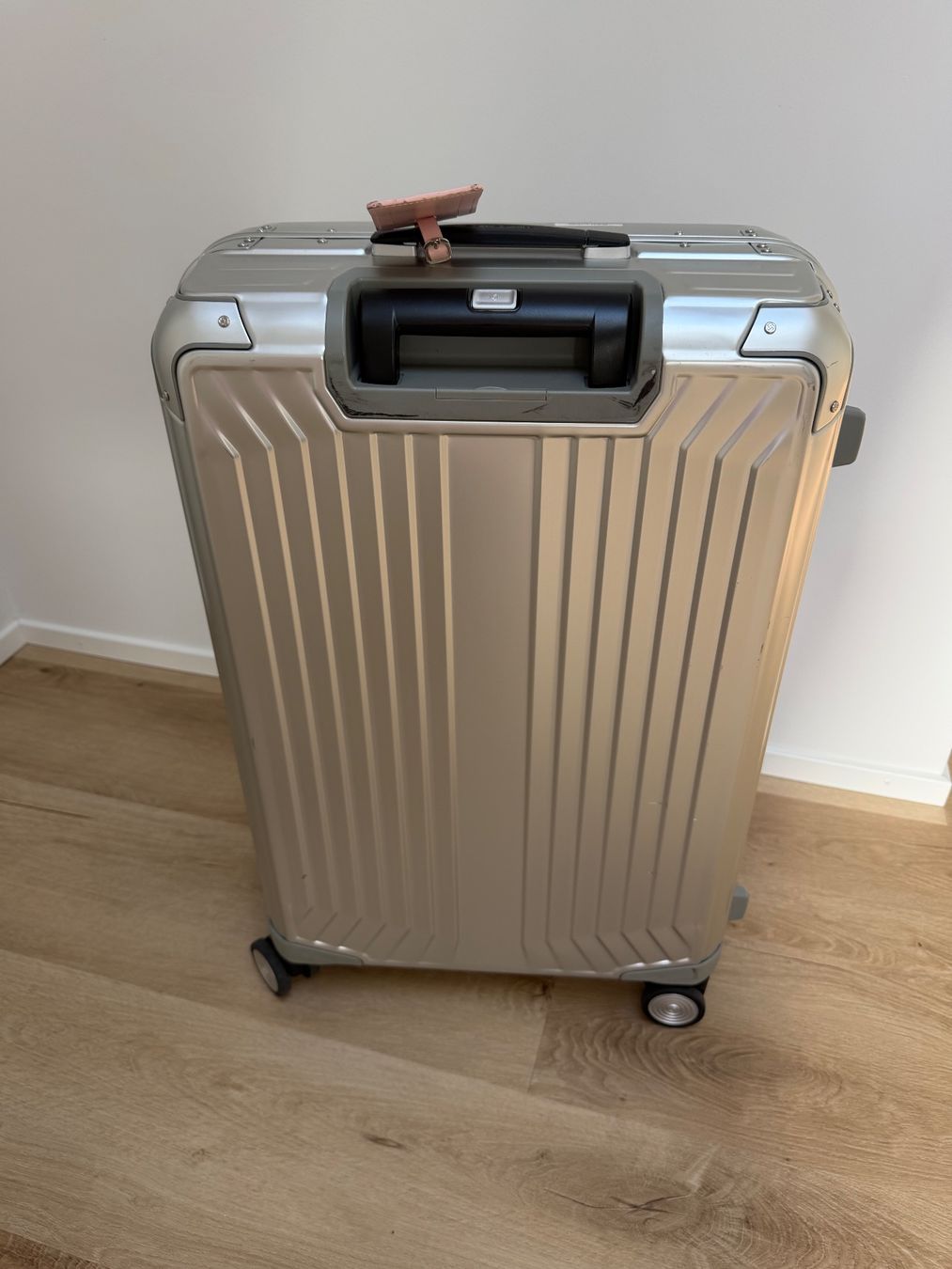 Samsonite Reisekoffer: Samsonite Lite-Box Alu Trolly – Gebraucht aus Hombrechtikon von Corkel65 1