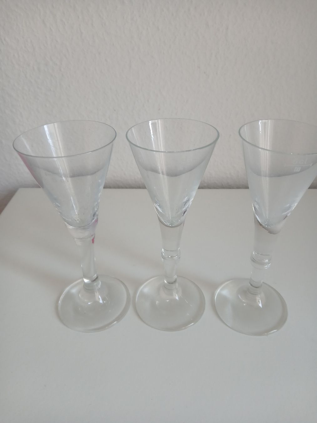 Gläser: 3 Vintage Liquor Glasses – Gebraucht aus Dübendorf von rol_fm6d