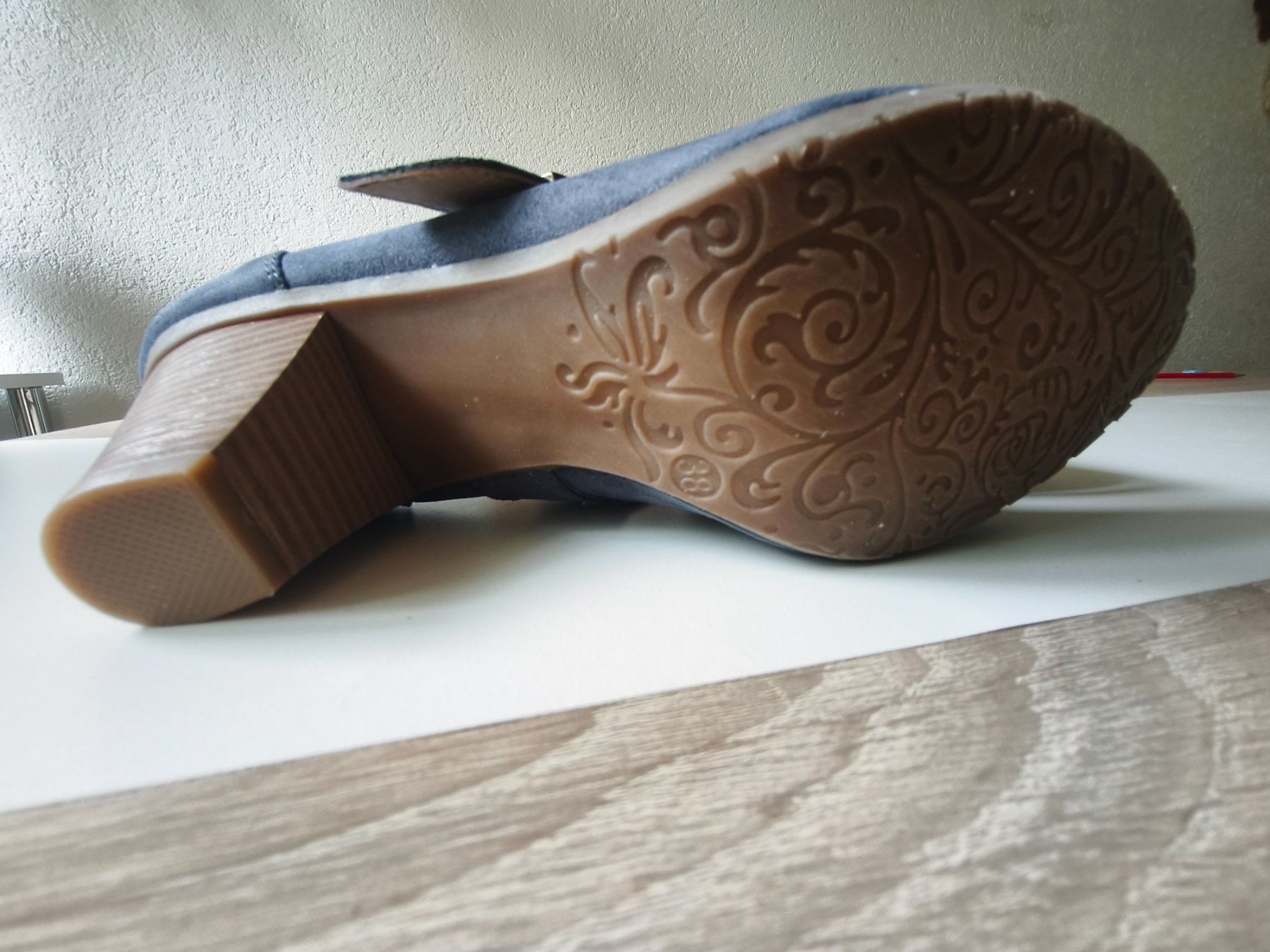 Scarpe da donna: ESCARPINS BLEU JEANS – Nuovo (secondo la descrizione) da Mervelier venduto da ZORHA 3