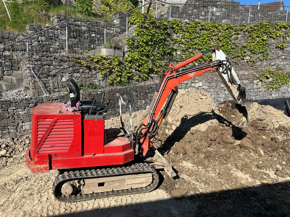 Escavatori: Kleiner Bagger zu verkaufen  – Usato da Mollis venduto da schewi4326