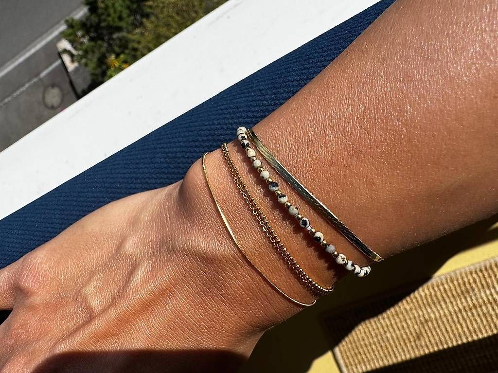 Bracciali & Braccialetti: Goldarmbänder  mit Dalmatinerjapsis 2 Stück – Nuovo (secondo la descrizione) da Oberengstringen venduto da YogiM86