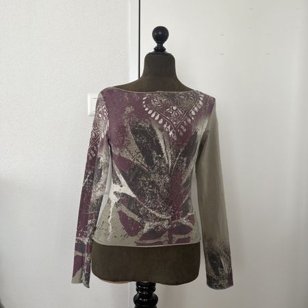 Guess Top