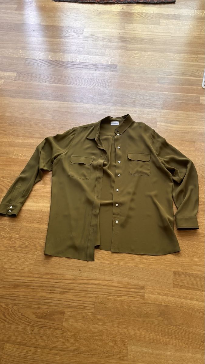 Marella Camicette: Marella, Seidenbluse, oliv – Nuovo (secondo la descrizione) da Basel venduto da Defne