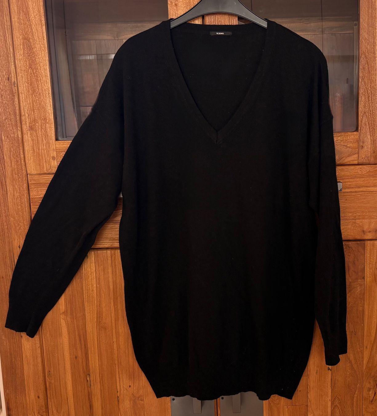 Tezenis Pulls & Sweat-shirts: Pullover Strick Tezenis,V-Ausschnitt,lang/Oversize,Gr.M – D'occasion à Siblingen par Vany_McDougall 1