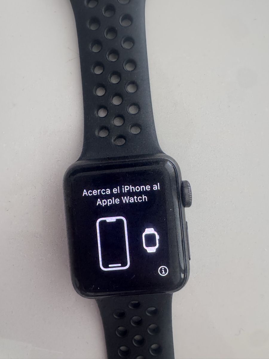Apple Smartwatch: Apple Watch Series 3 Nike, 38mm – Usato da Uzwil venduto da pas_ffq8 2