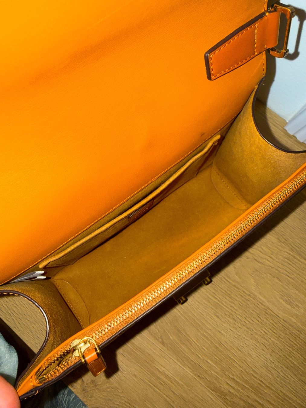 Mcm Taschen für Damen: MCM Damen Tasche cognac monogramm Leder – Neu (gemäss Beschreibung) aus Zürich von kim_xfr8 2