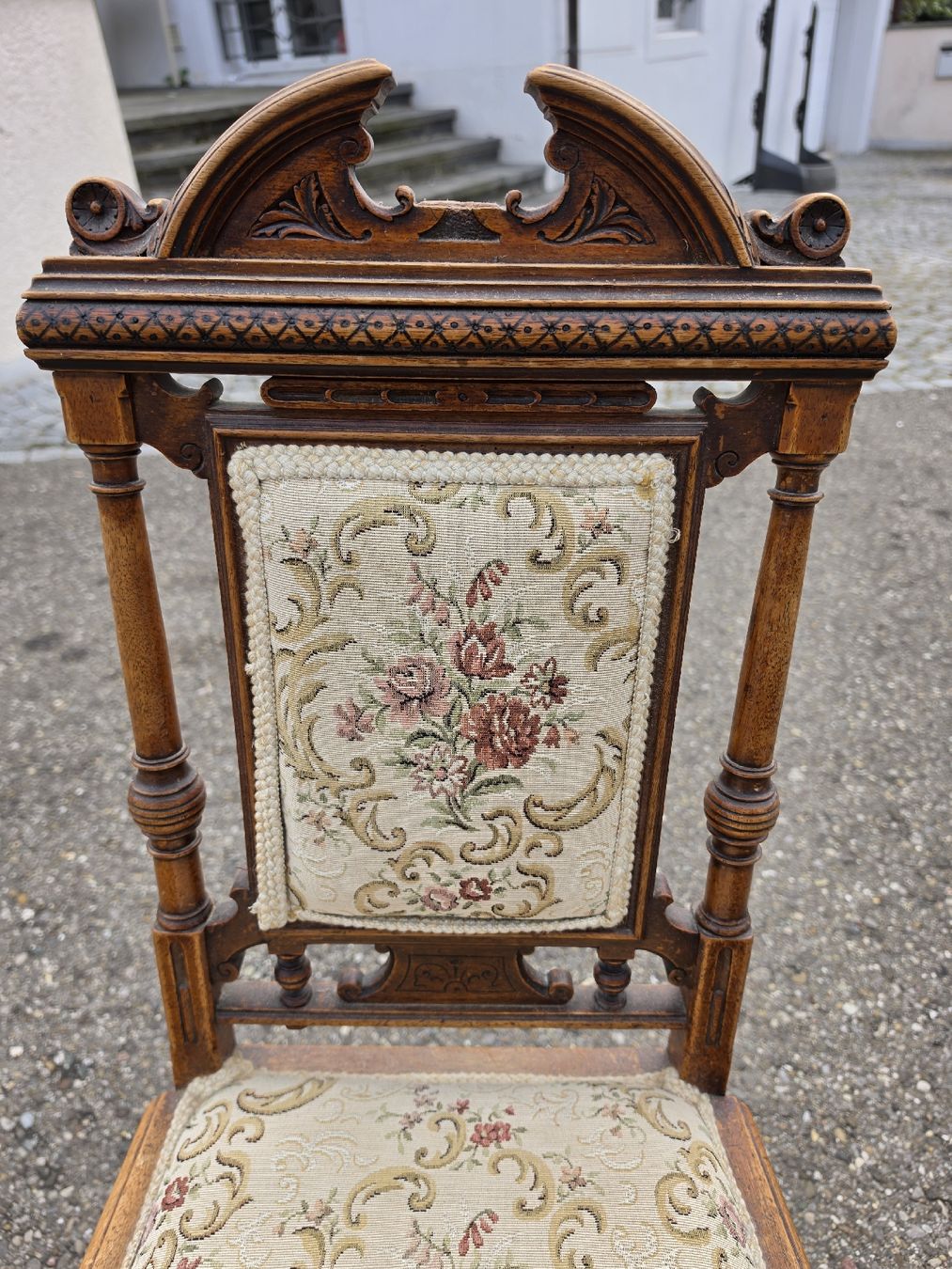 Sedie: Antiker Stuhl mit Blumenmuster - Einzigartiges Design! – Usato da Mettlen venduto da elios0888 2