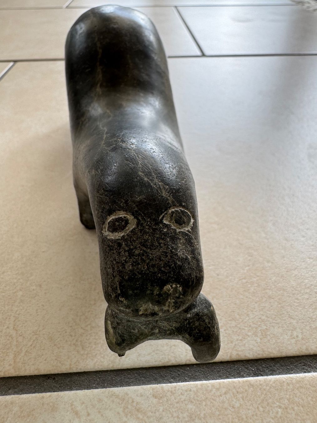 Statuette: Specksteinfigur, sehr alt, einzigartig – Usato da Stein AG venduto da elv_6hkd