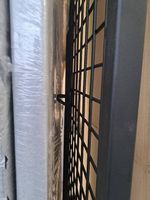 Robuste Metallgestelle Neu und unbenutzt