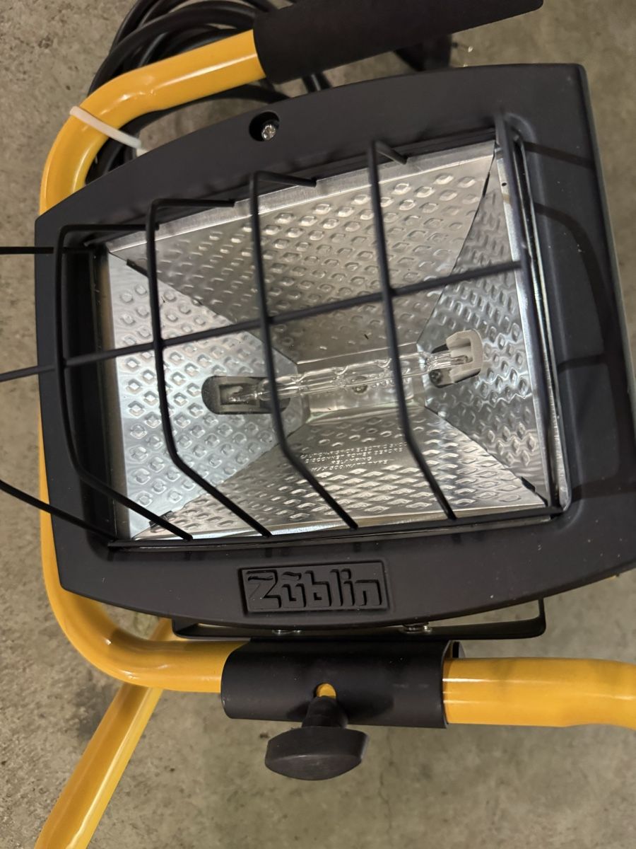Lampen: Arbeitsleuchte – Neu (gemäss Beschreibung) aus Emmenbrücke von Laurelo