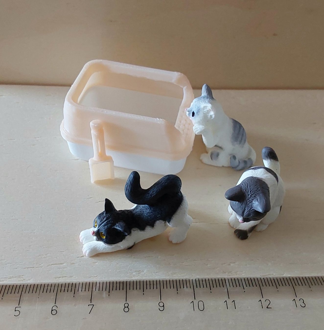 Puppenhäuser & -möbel: KATZEN-SET ....1:12 – Neu (gemäss Beschreibung) aus Adlikon b. Regensdorf von Mara10