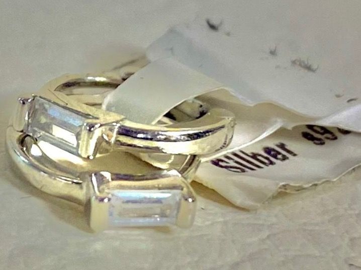 Ohrringe & -stecker: Ohrring 18karat v. – Neu und originalverpackt aus Hemmental von BlingBling1
