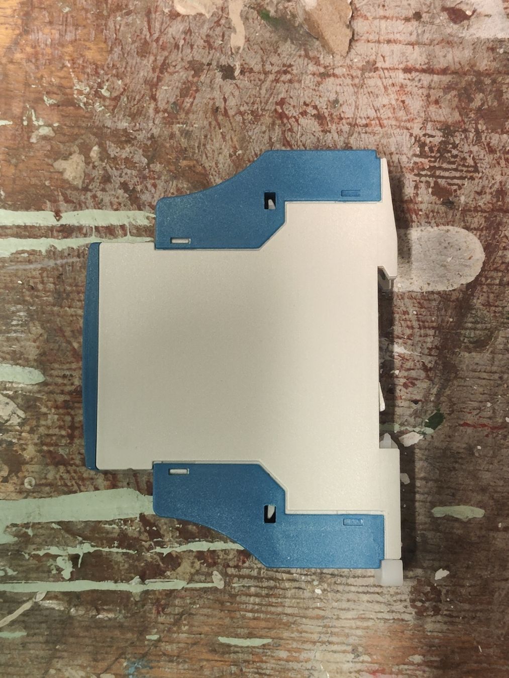Eltako Interruttori: Eltako EUD12D-UC Digital einstellbarer Multifunktionsdimmer – Nuovo (secondo la descrizione) da Basel venduto da UmbreonPokemon 1