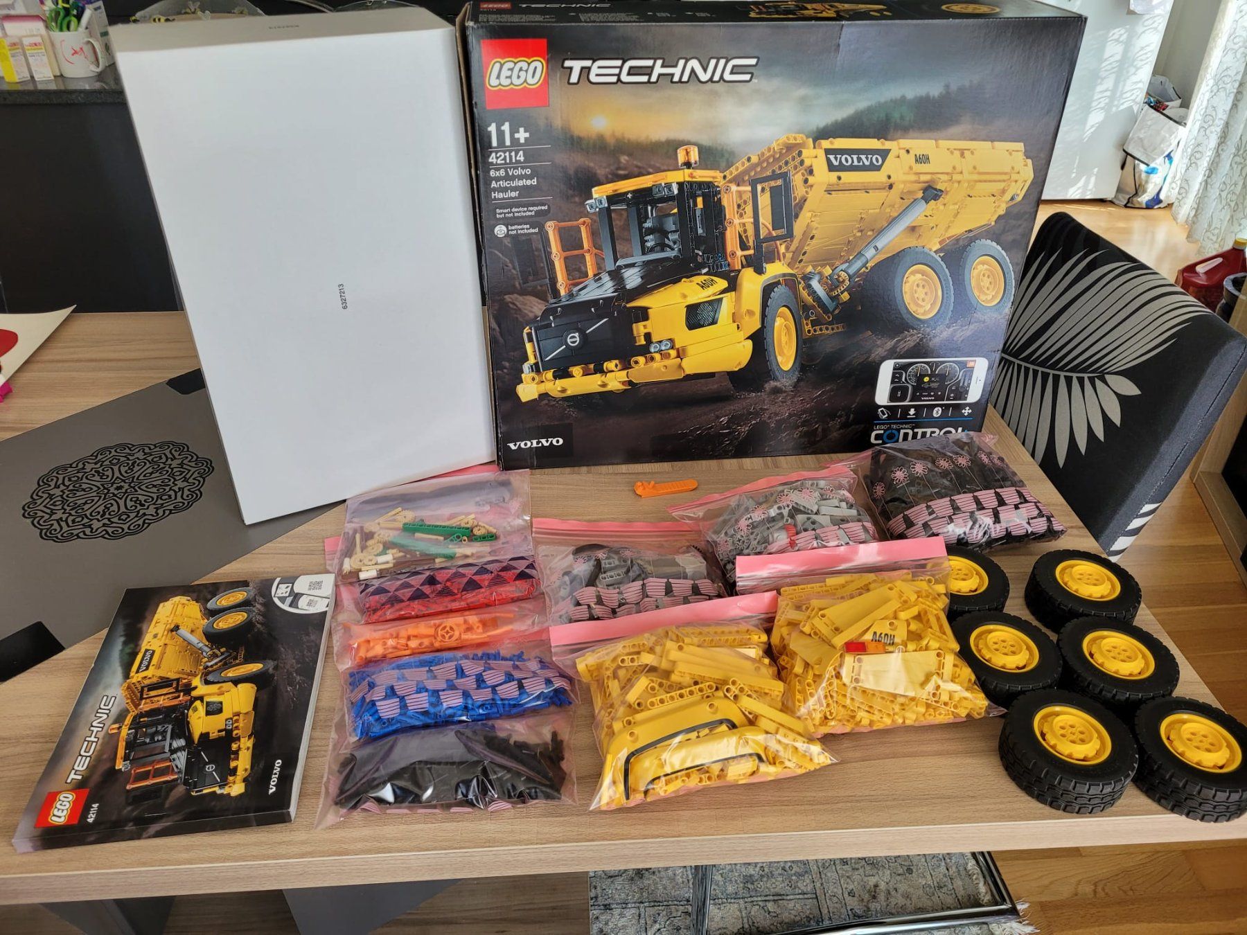 Lego Kit di costruzioni: LEGO Technic Volvo Dumper 42114 – Usato da Affoltern am Albis venduto da ManuFati7 2