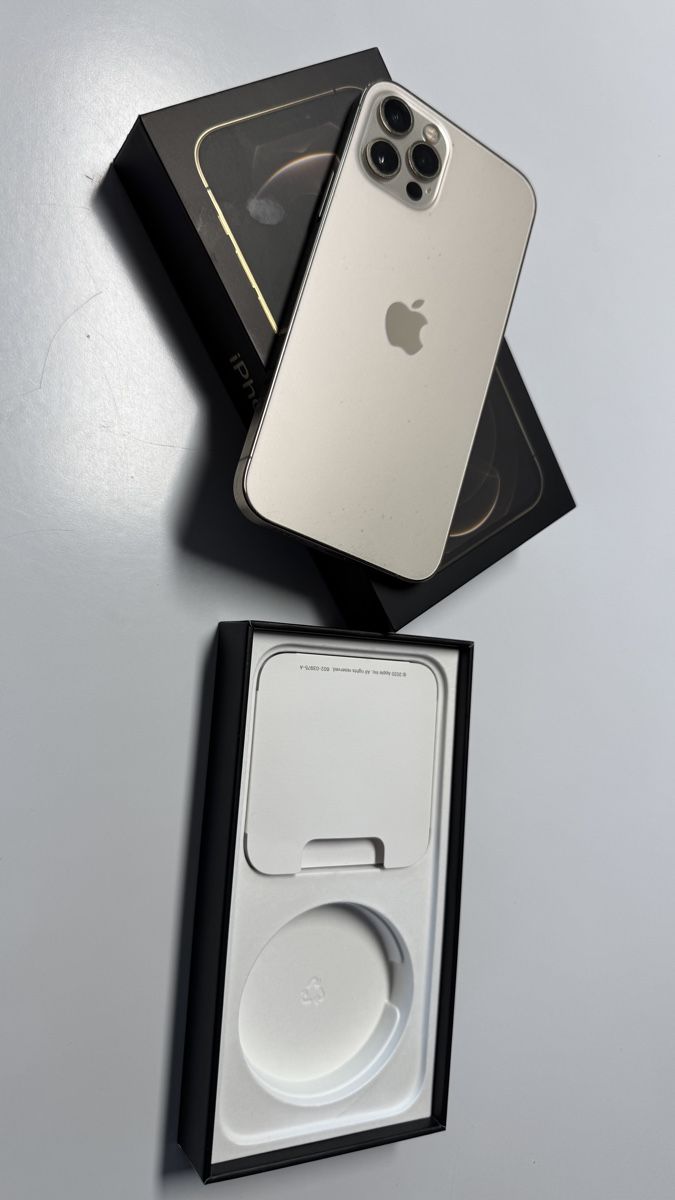 Apple Telefoni cellulari / Smartphones: Iphone 12 Pro 128GB – Usato da Flaach venduto da Salto2 3