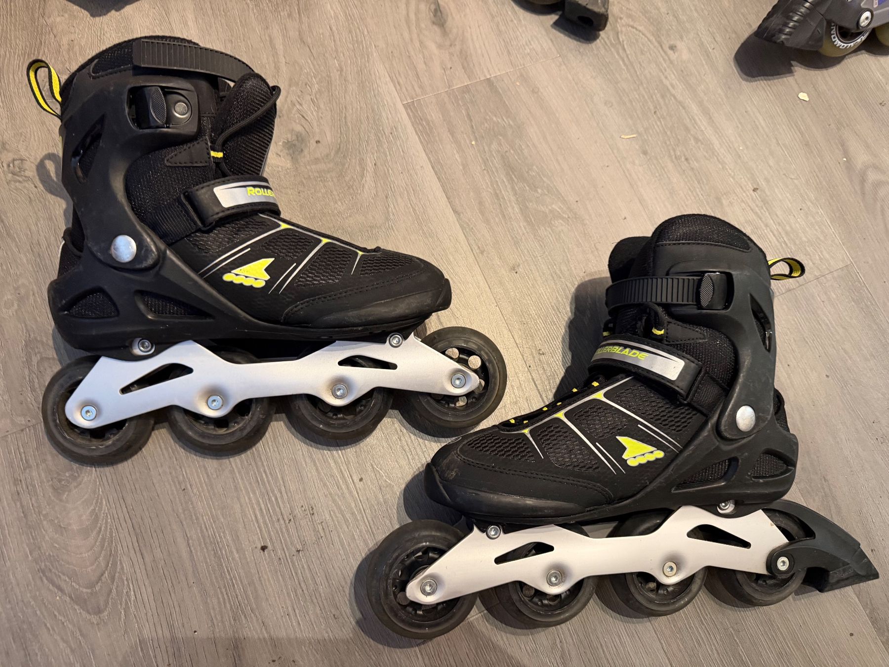 Inline-Skating & Rollschuhe: Rollerblade Macroblade 80 Inlineskates Gr. 41 / 26.5 cm – Gebraucht aus Münsingen von Ganjam 1