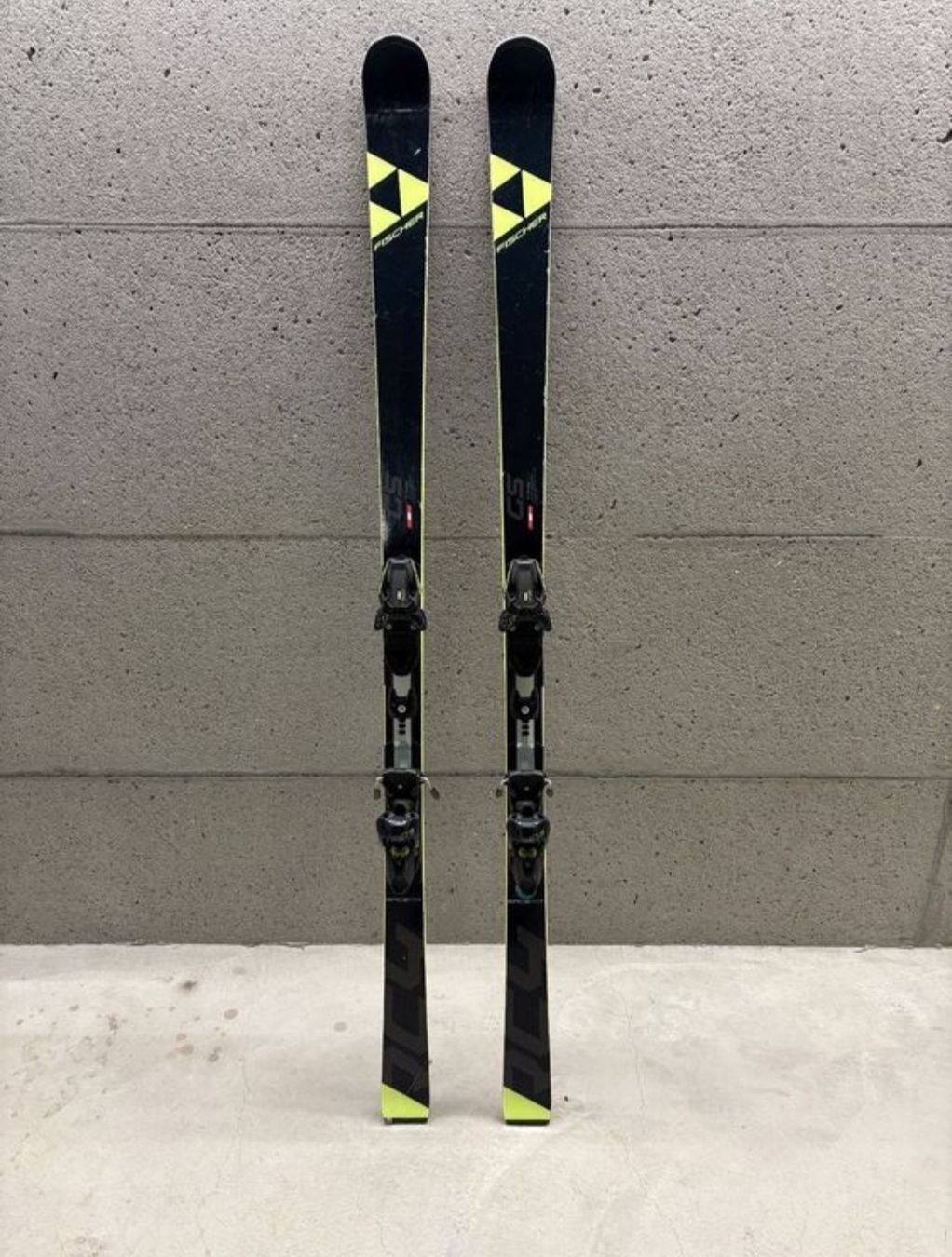 Fischer Skis: Fischer Race Code Riesenslalom Rennski 175 – D'occasion à Sursee par sur_sl2m