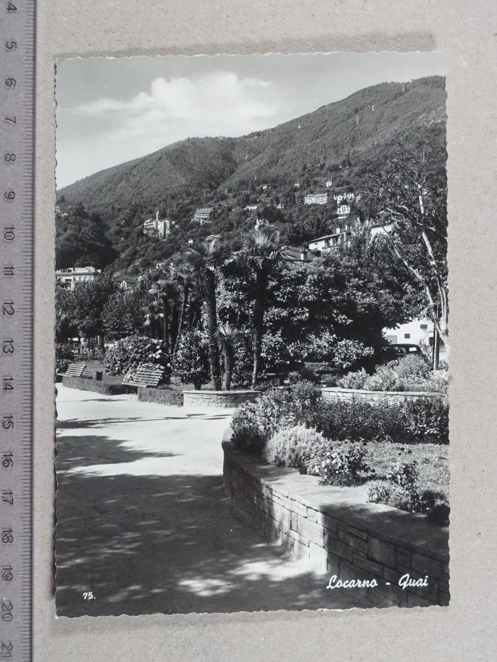 Cartoline postali: Locarno, Quai – Usato da Lenzburg venduto da fh1