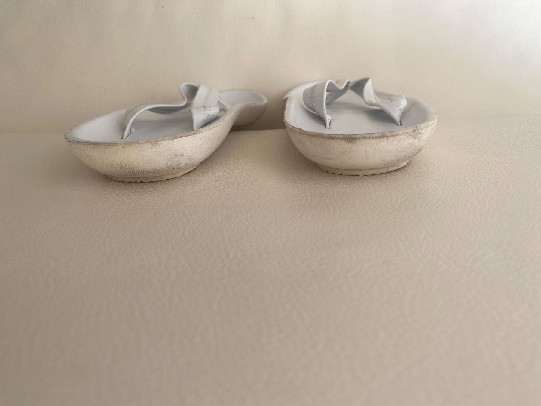 Navyboot Scarpe da donna: SUMMERTIME - stilvolle/edle NAVYBOOT Flip-Flops, weiss, 39 – Usato da Winkel venduto da ferrari2022 6