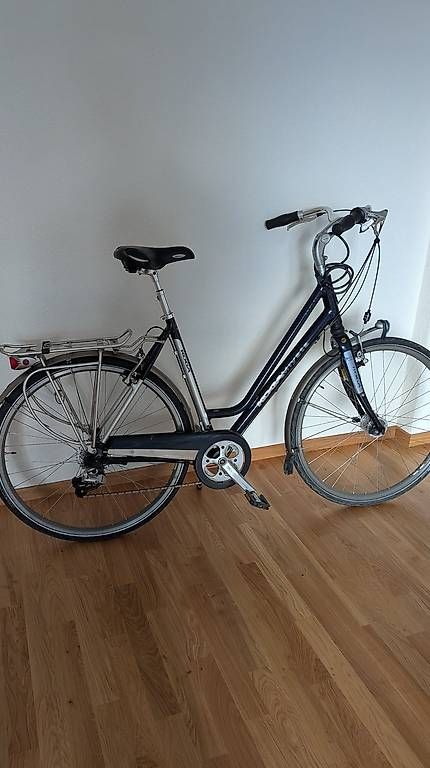 Biciclette:  Vélo de ville / Bicyclette  – Usato da Tolochenaz venduto da cyr_5d8w