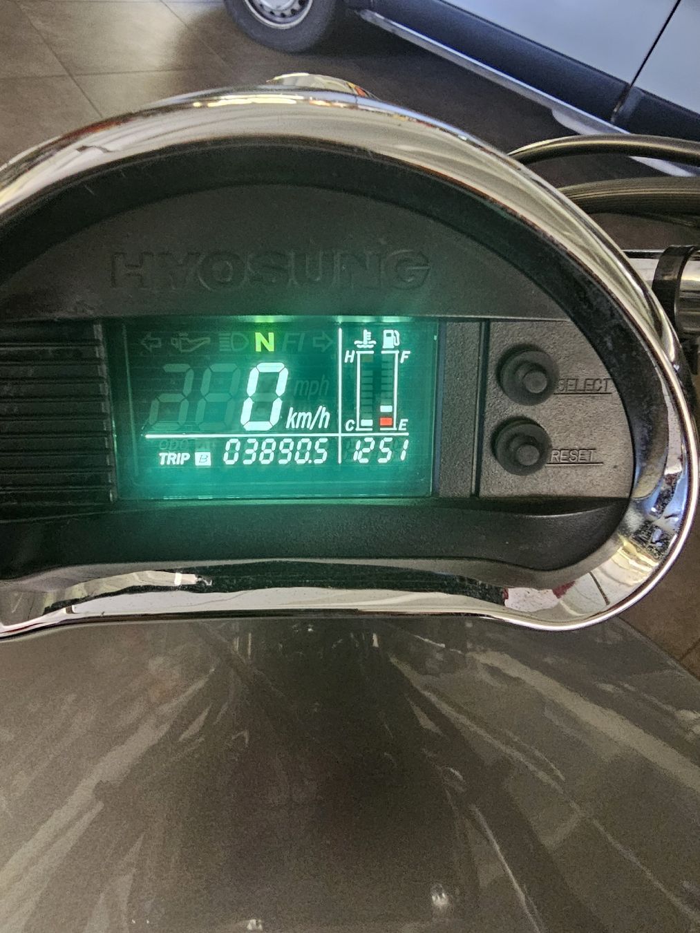 Hyosung Chopper: moto Hyousung 650 cc – Usato da Lugano venduto da mitico59 7