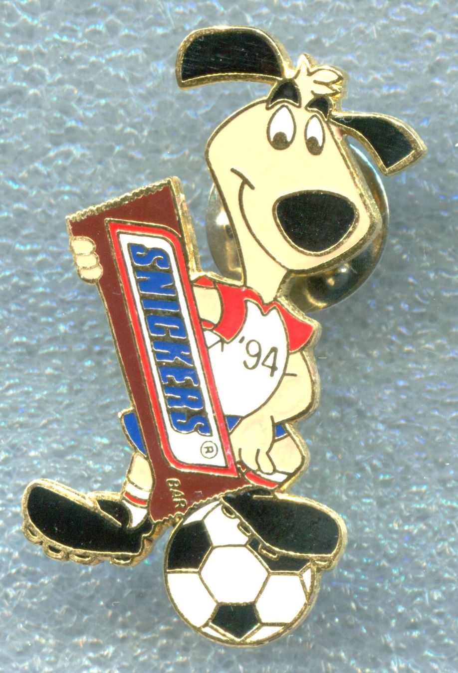 Plaquettes & Badges: SNICKERS – D'occasion à Winterthur par Sammleroase