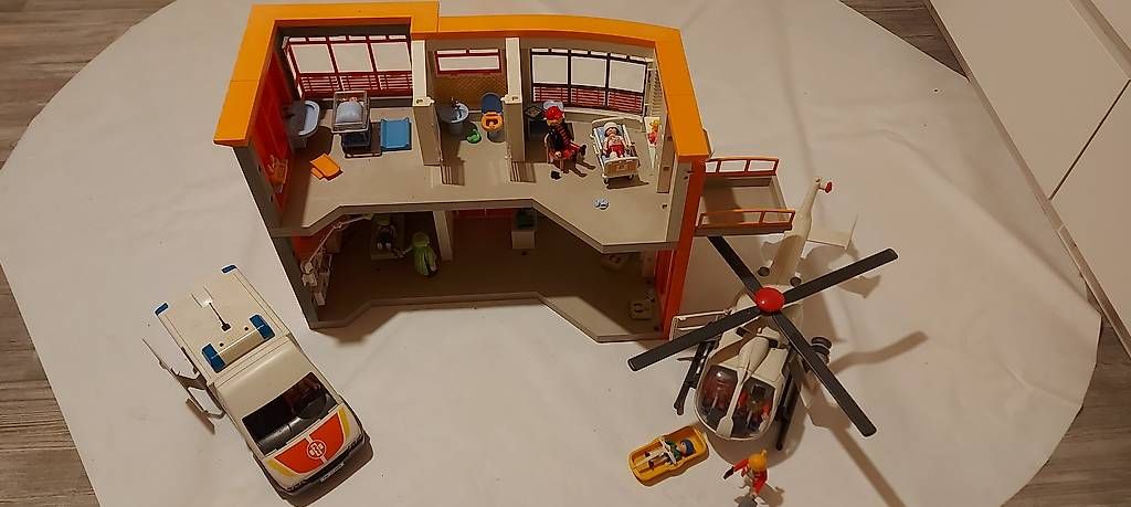 Giocattoli: Playmobile Klinik  – Usato da Balsthal venduto da lwa_hm2z 4