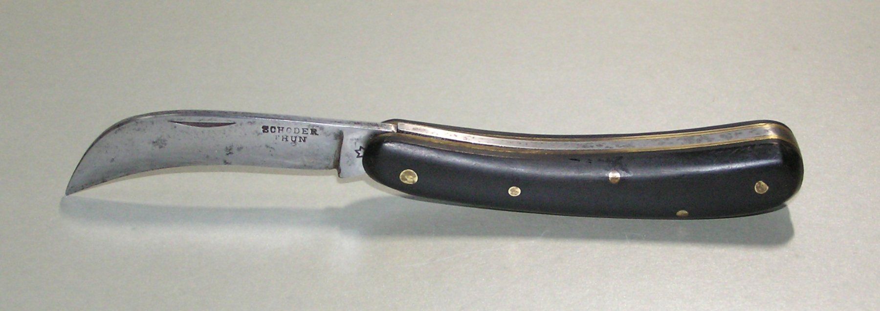 Coltelli tascabile: SCHODER THUN HAKENMESSER REBMESSER TASCHENMESSER – Usato da Grenchen venduto da Antique-hunter
